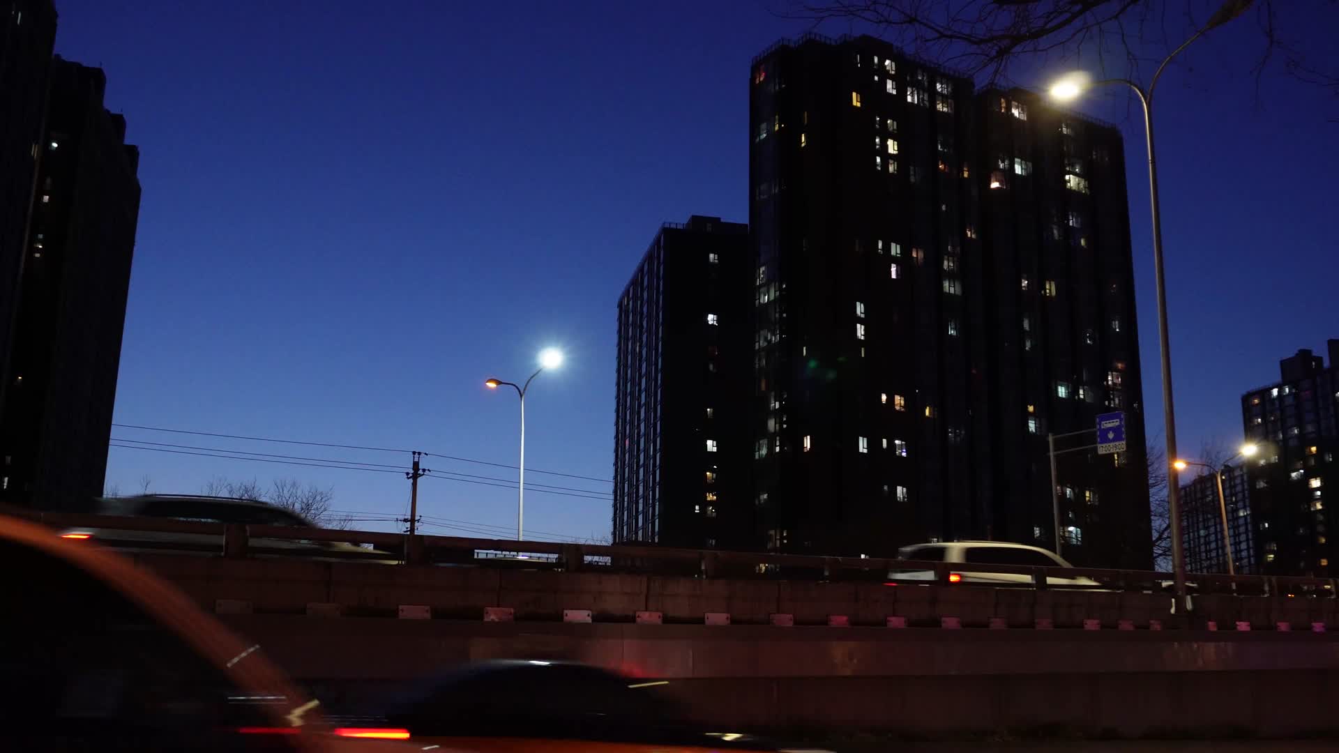春节花灯节日气氛霓虹灯城市夜景视频的预览图