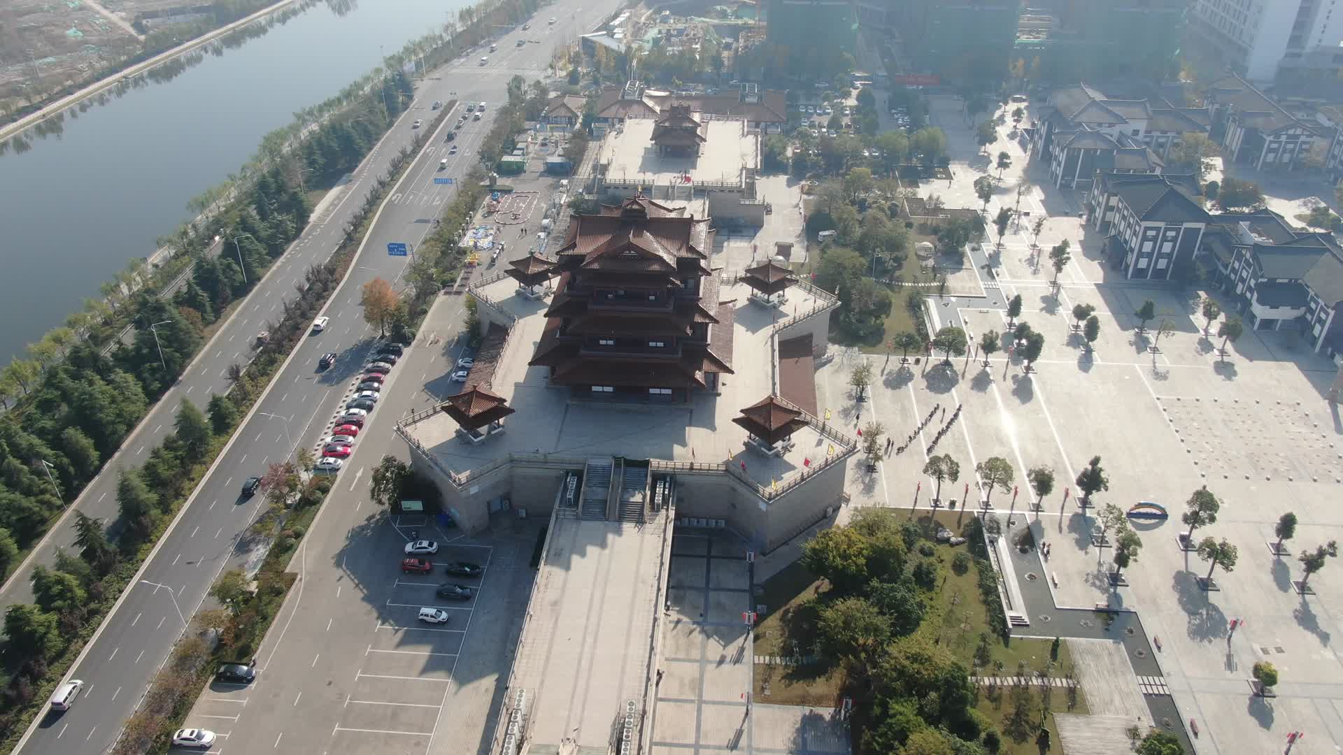 4K航拍徐州淮海文博园彭祖楼视频的预览图