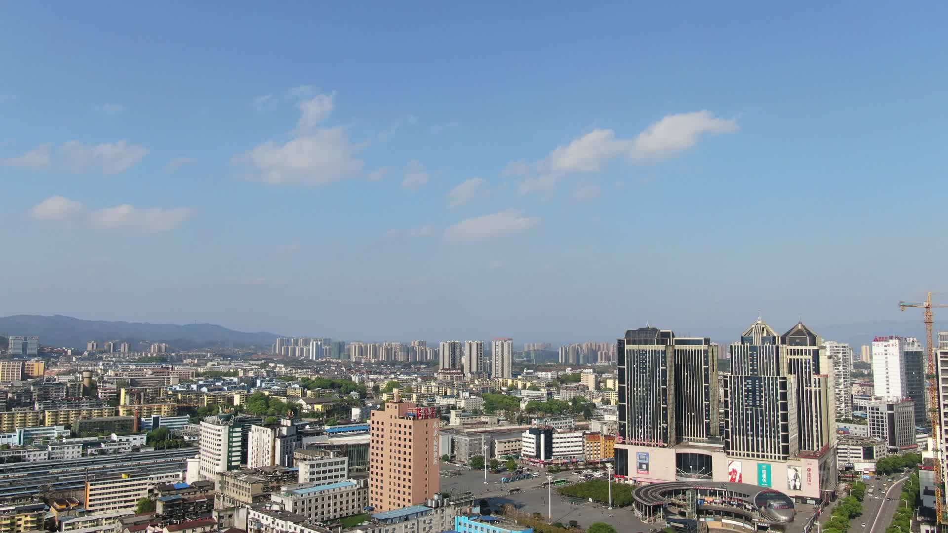 航拍湖南怀化城市全景视频的预览图