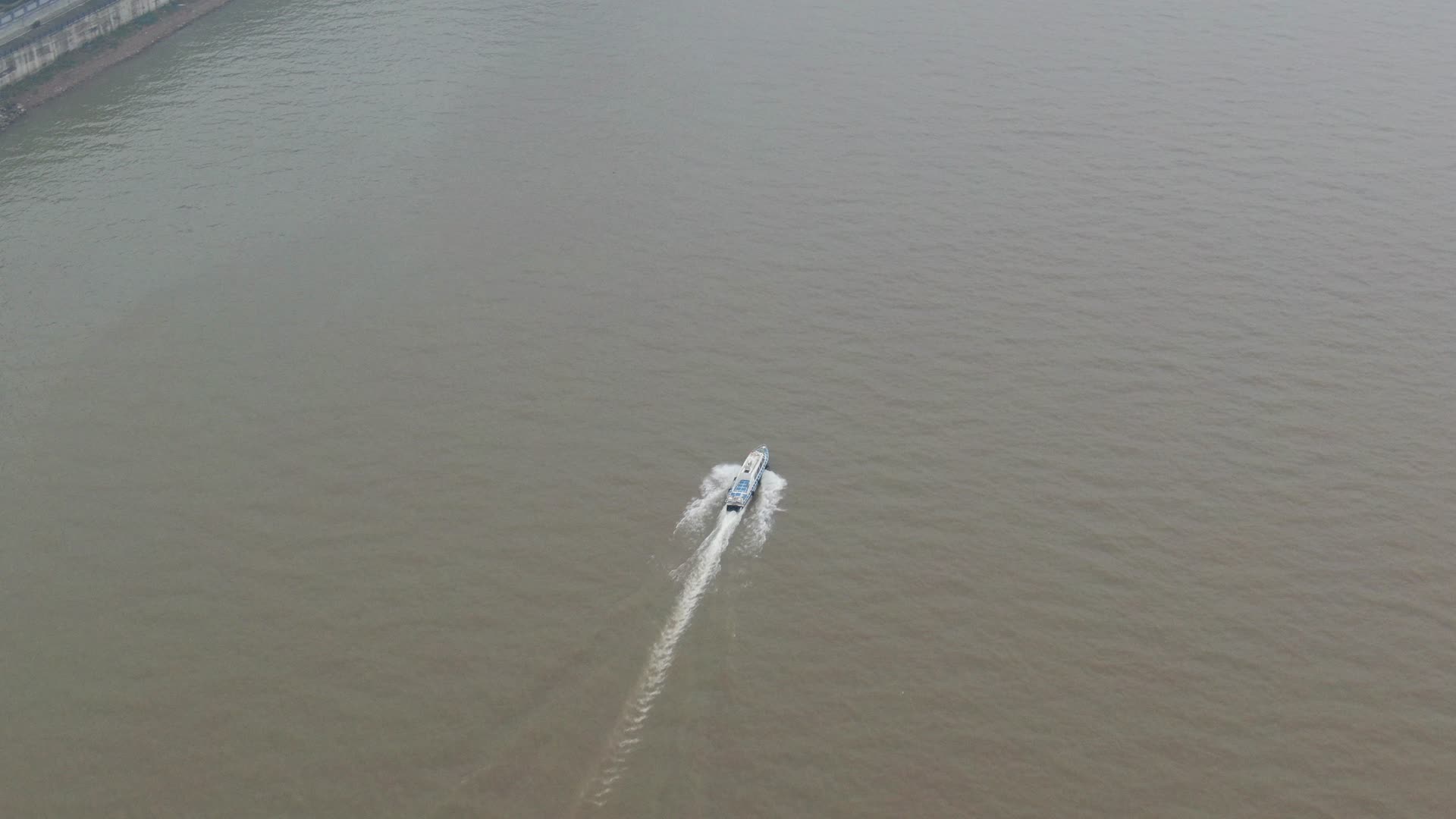 湖南长沙湘江橘子洲风光航拍视频的预览图