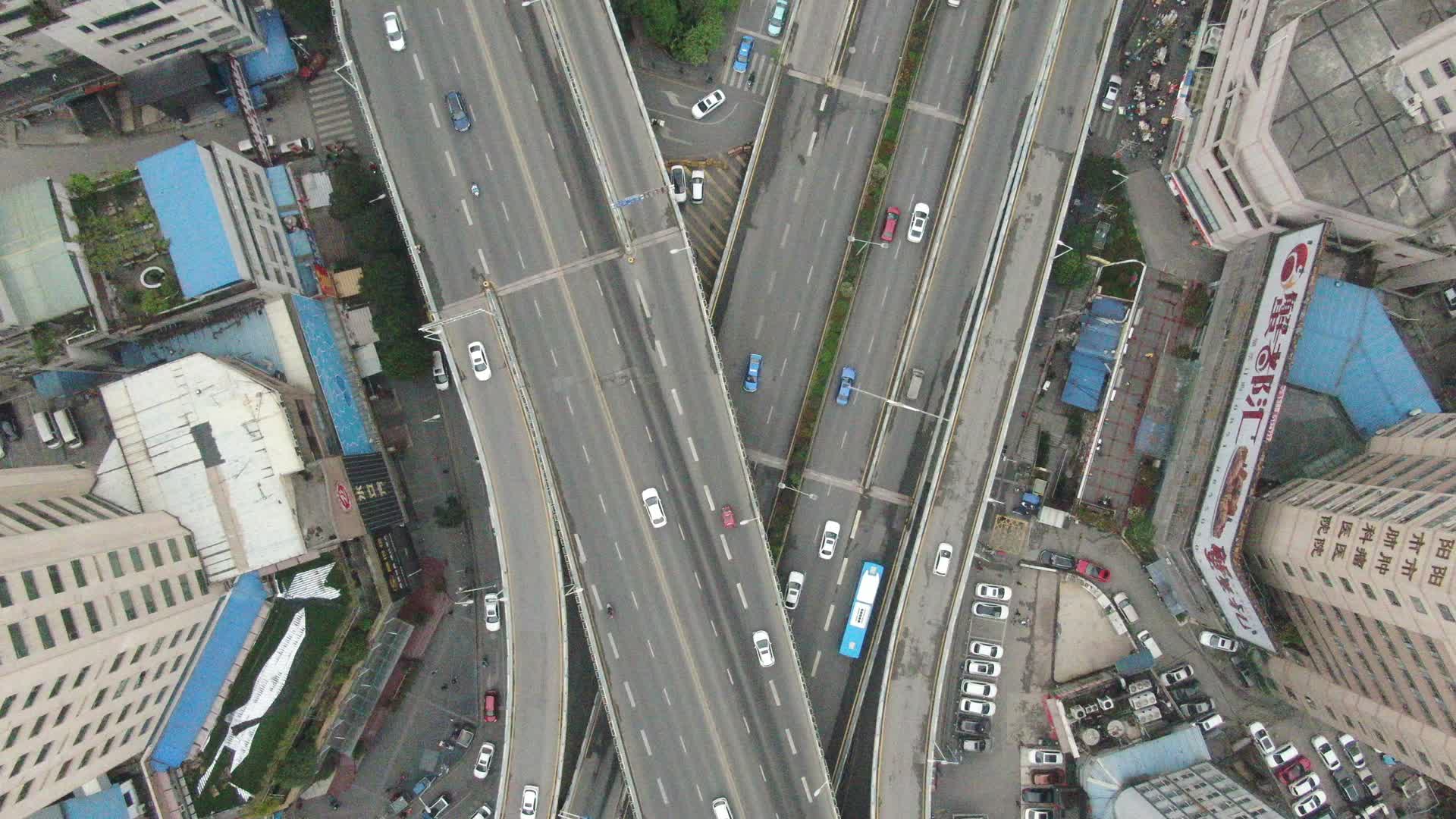 航拍湖南长沙城市风光交通视频的预览图
