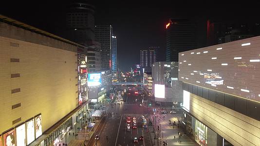 湖南长沙黄兴路步行街夜景航拍视频的预览图