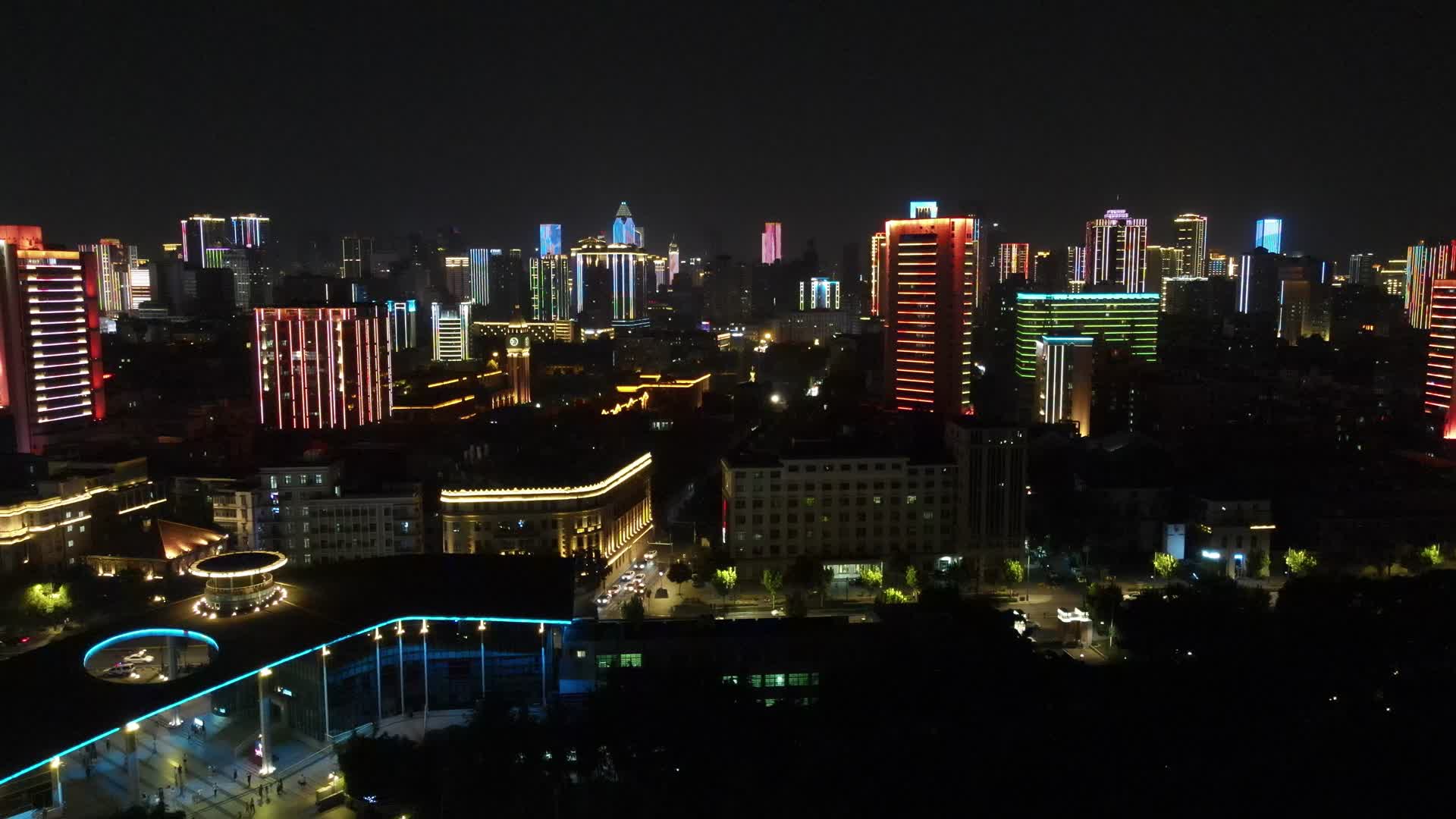 4K航拍湖北武汉城市夜景灯光视频的预览图