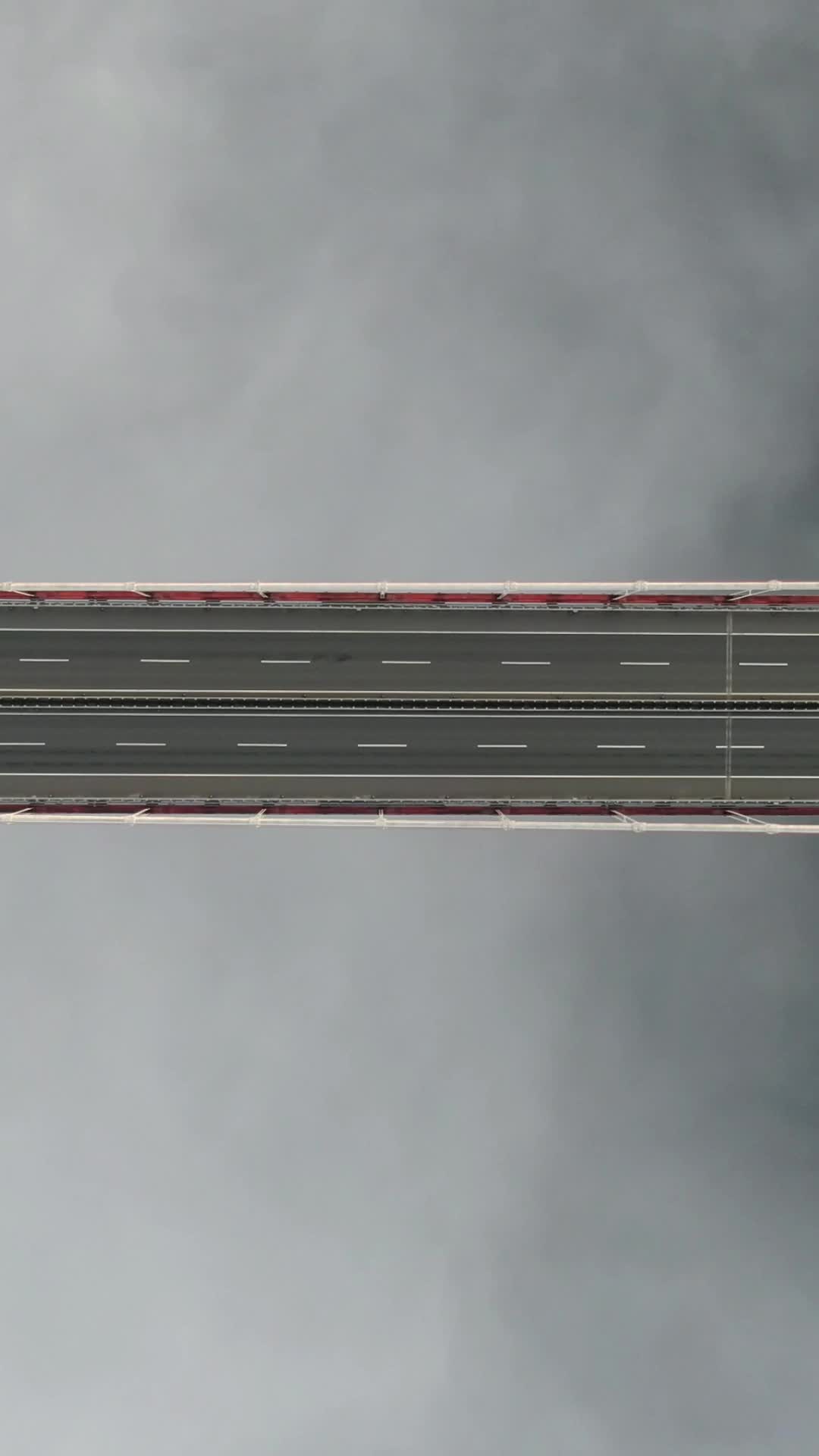 航拍湖南湘西矮寨大桥视频的预览图