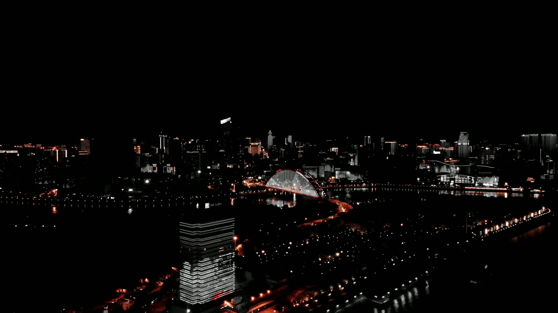 湖北武汉城市夜景竖屏航拍视频的预览图
