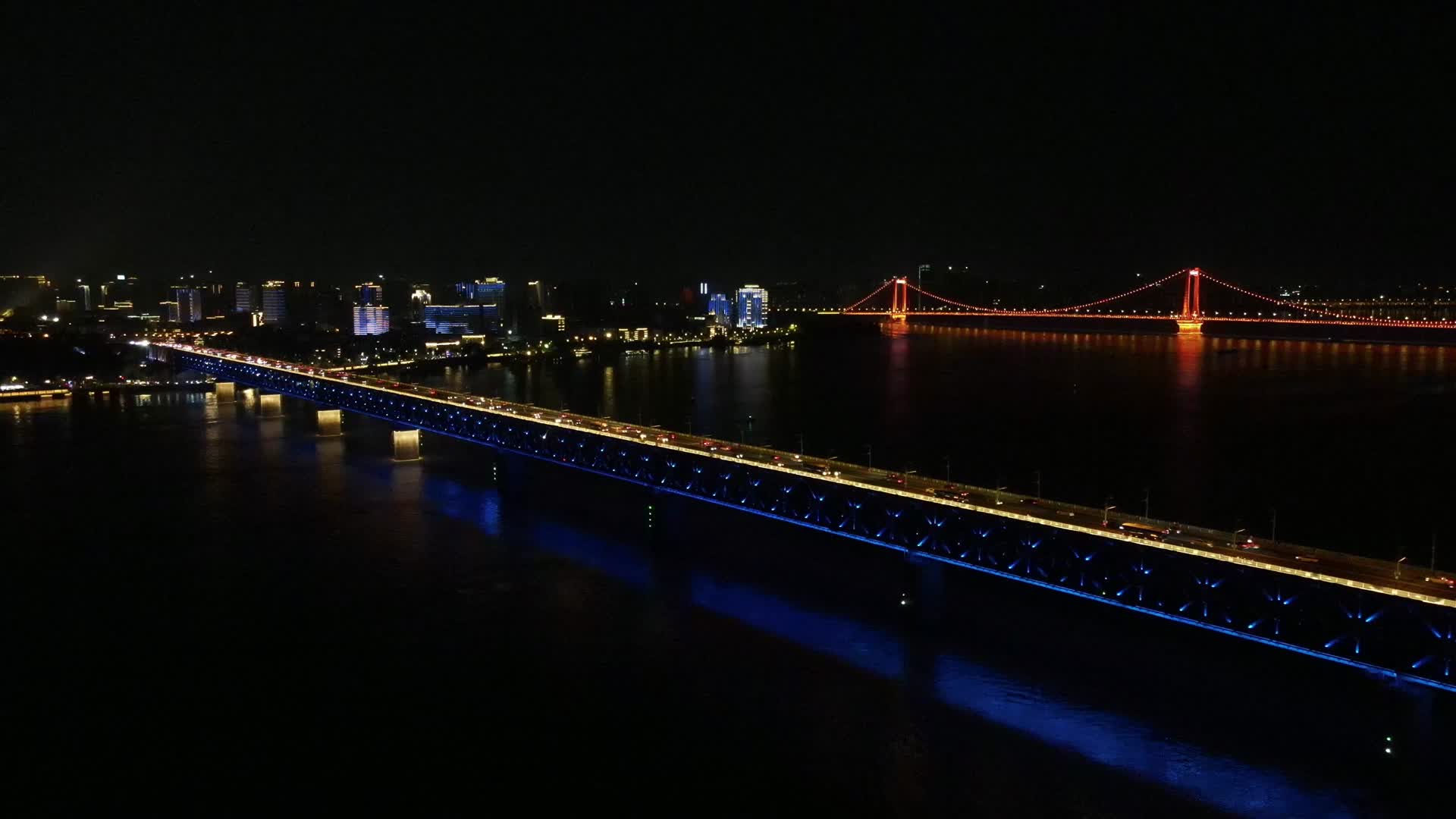 湖北武汉长江大桥夜景视频的预览图