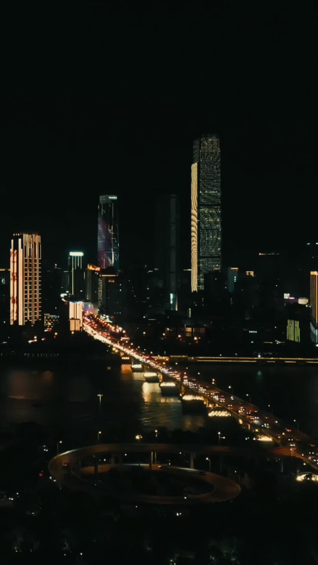 航拍湖南长沙城市夜景竖屏航拍视频的预览图