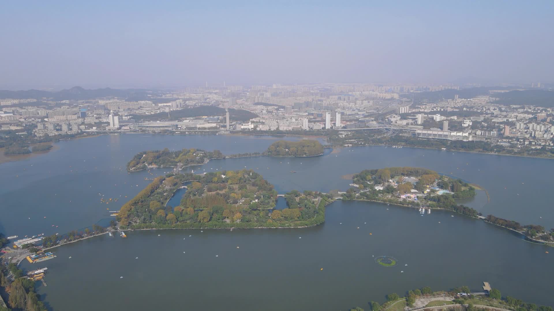 江苏南京玄武湖4A景区航拍视频的预览图