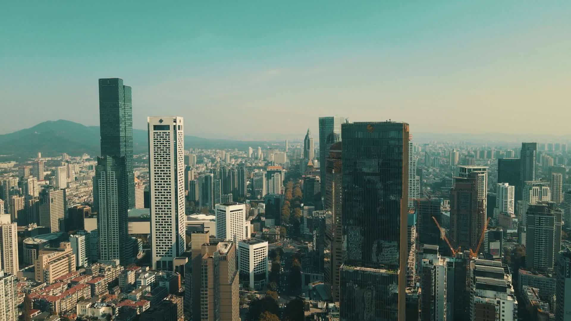 航拍江苏南京城市风光地标建筑宣传片视频的预览图