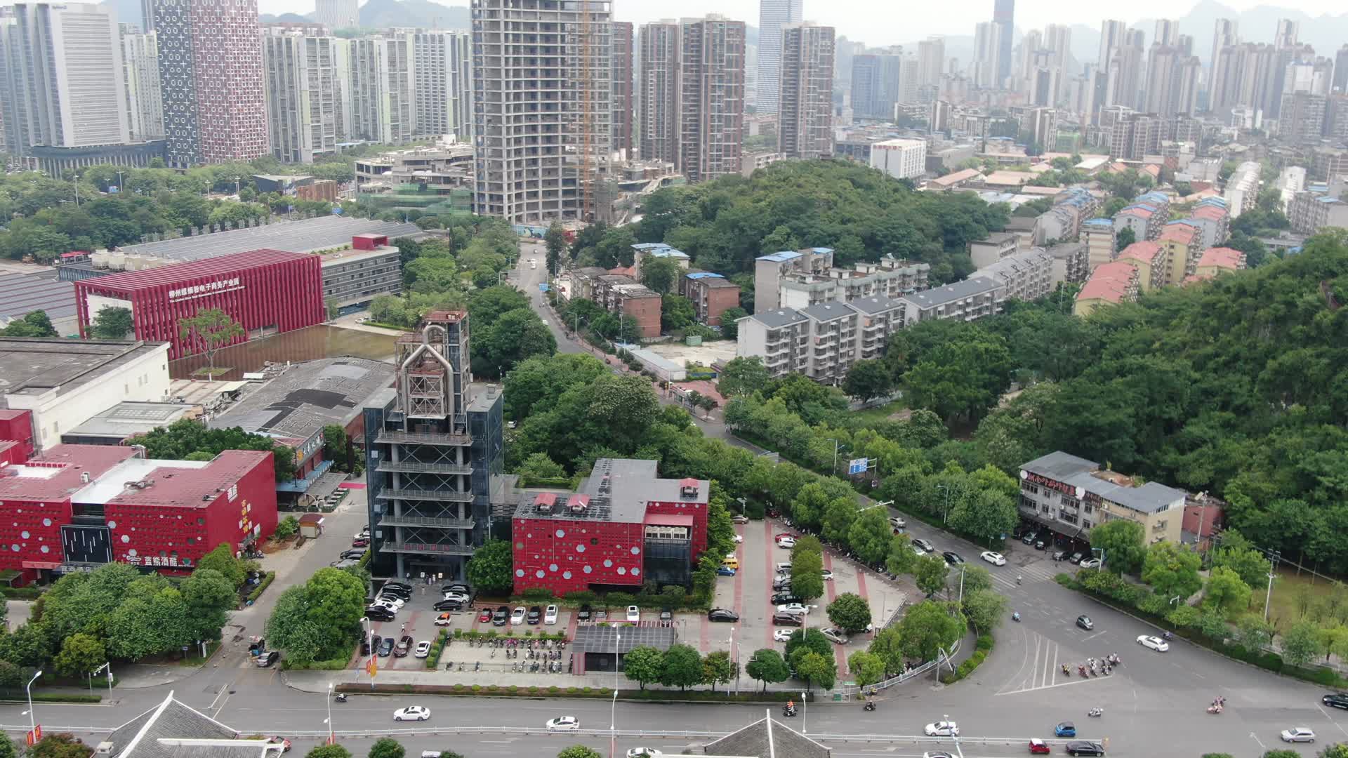 航拍广西柳州工业博物馆视频的预览图