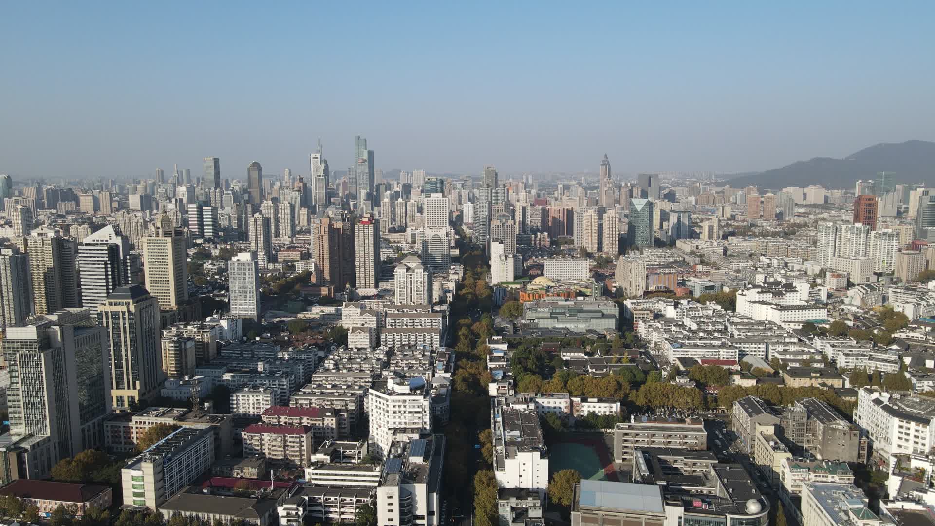 航拍南京城市风光地标建筑视频的预览图