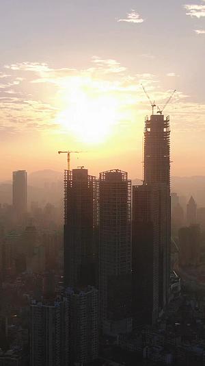 航拍城市日出彩霞竖屏视频的预览图
