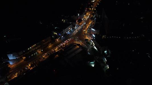 航拍湖南长沙城市夜景交通视频的预览图
