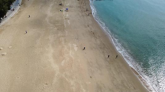 航拍厦门市海边视频视频的预览图
