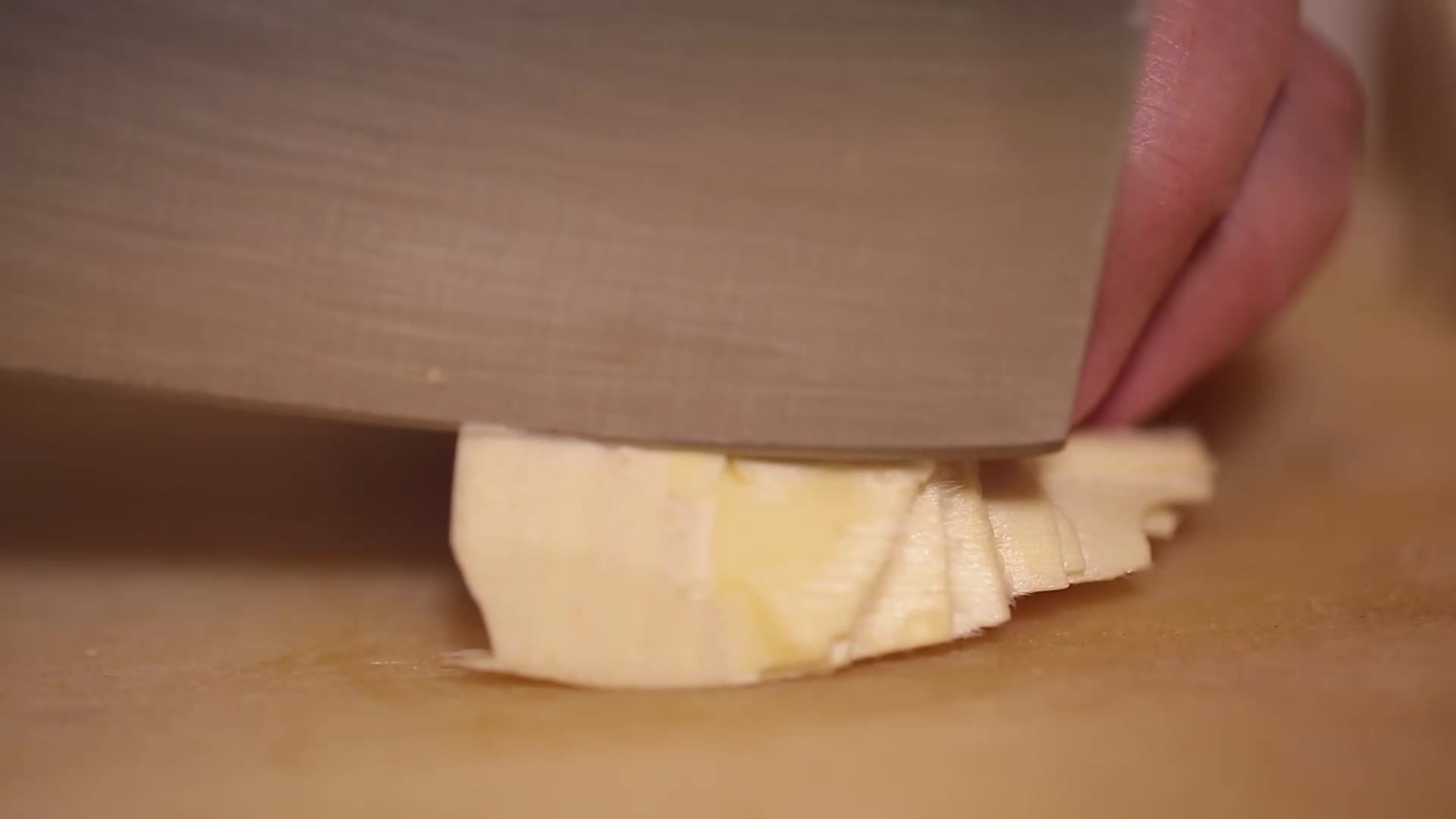 厨师切冬笋视频的预览图