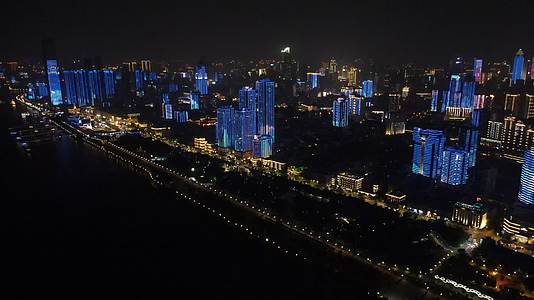 航拍湖北武汉城市夜景视频的预览图