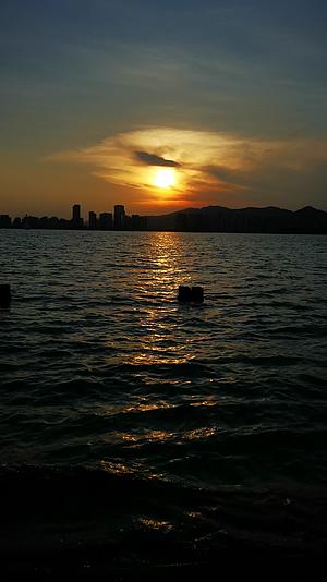 厦门海边日出日落晚霞夕阳西下视频的预览图