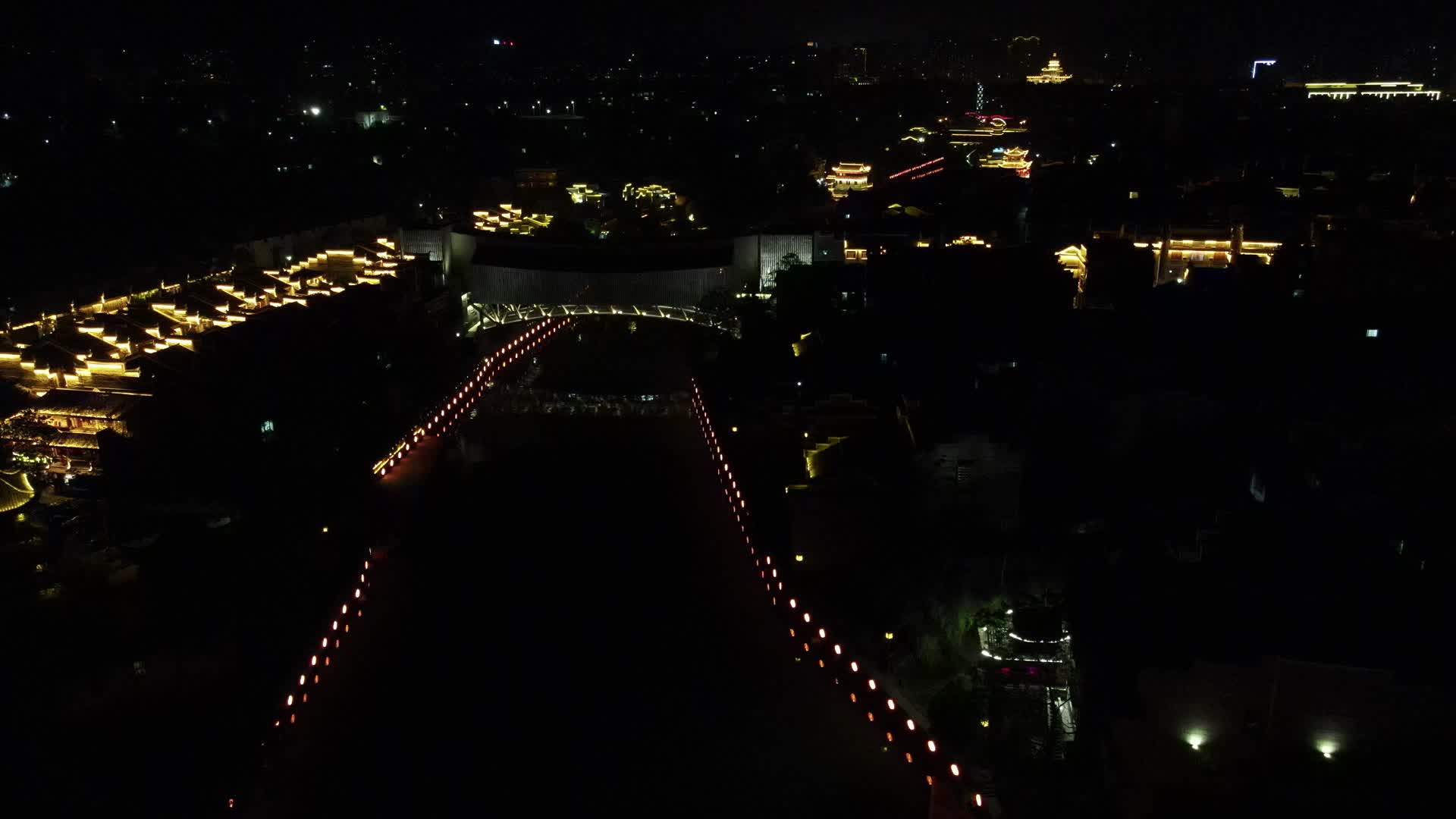 航拍湖南湘西乾州古城夜景视频的预览图
