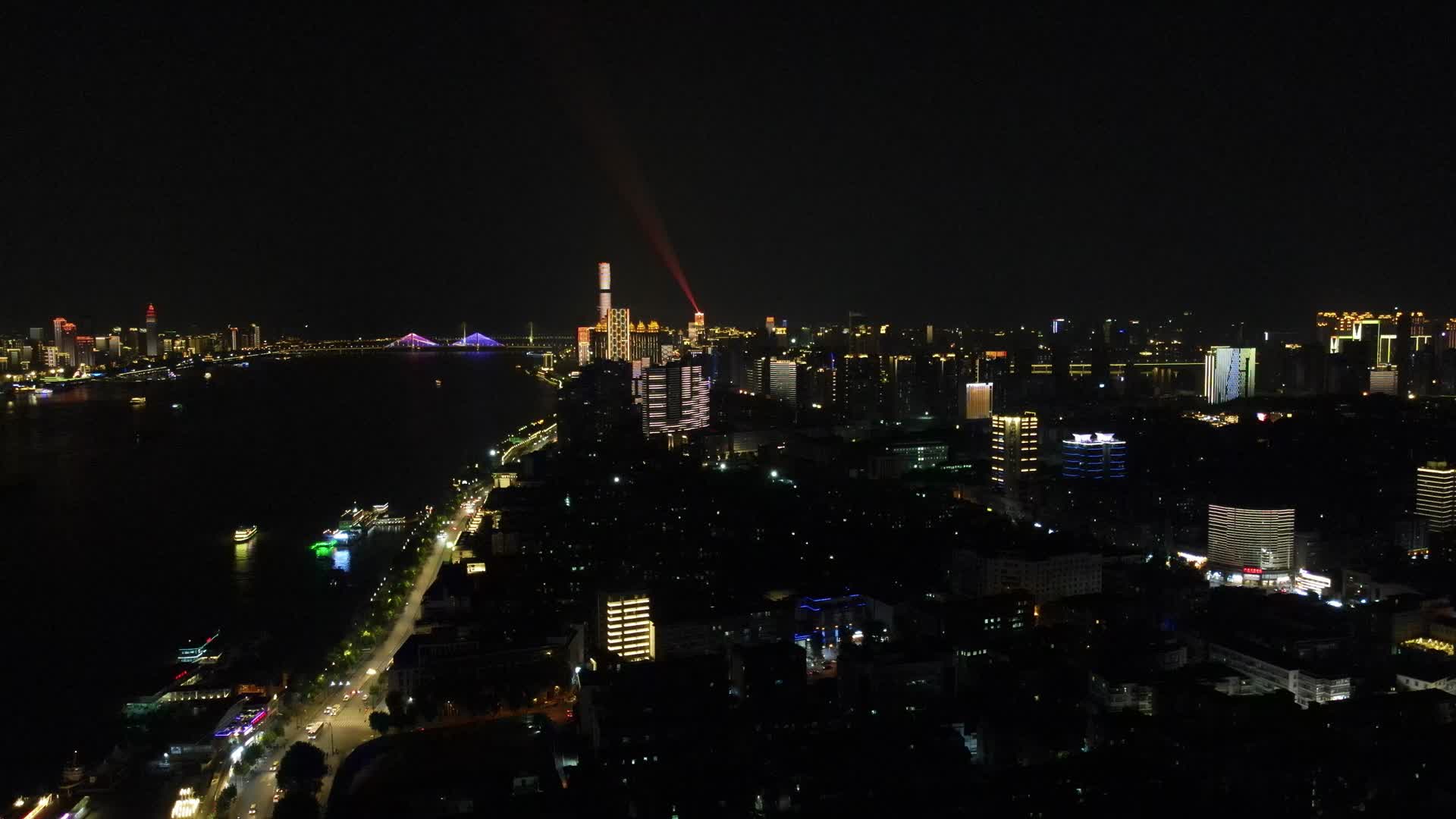 航拍湖北武汉武昌江滩夜景视频的预览图