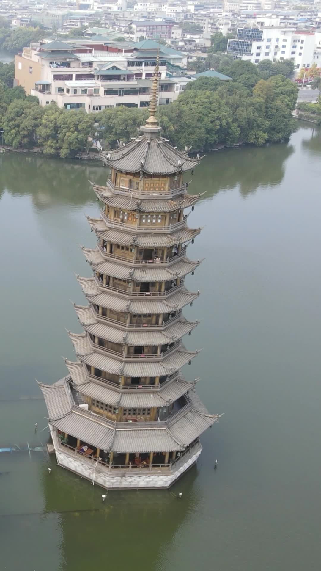 航拍广西桂林日月双塔视频的预览图