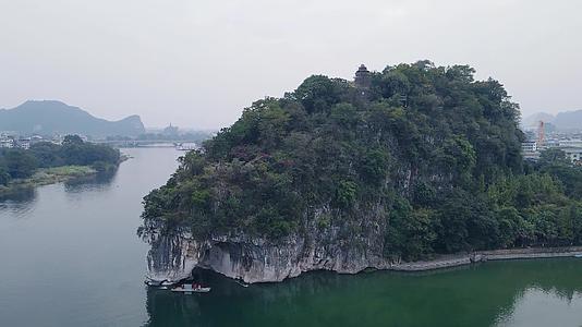 航拍广西桂林象鼻山5A景区视频的预览图