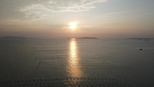航拍大海日落日落自然风光视频的预览图