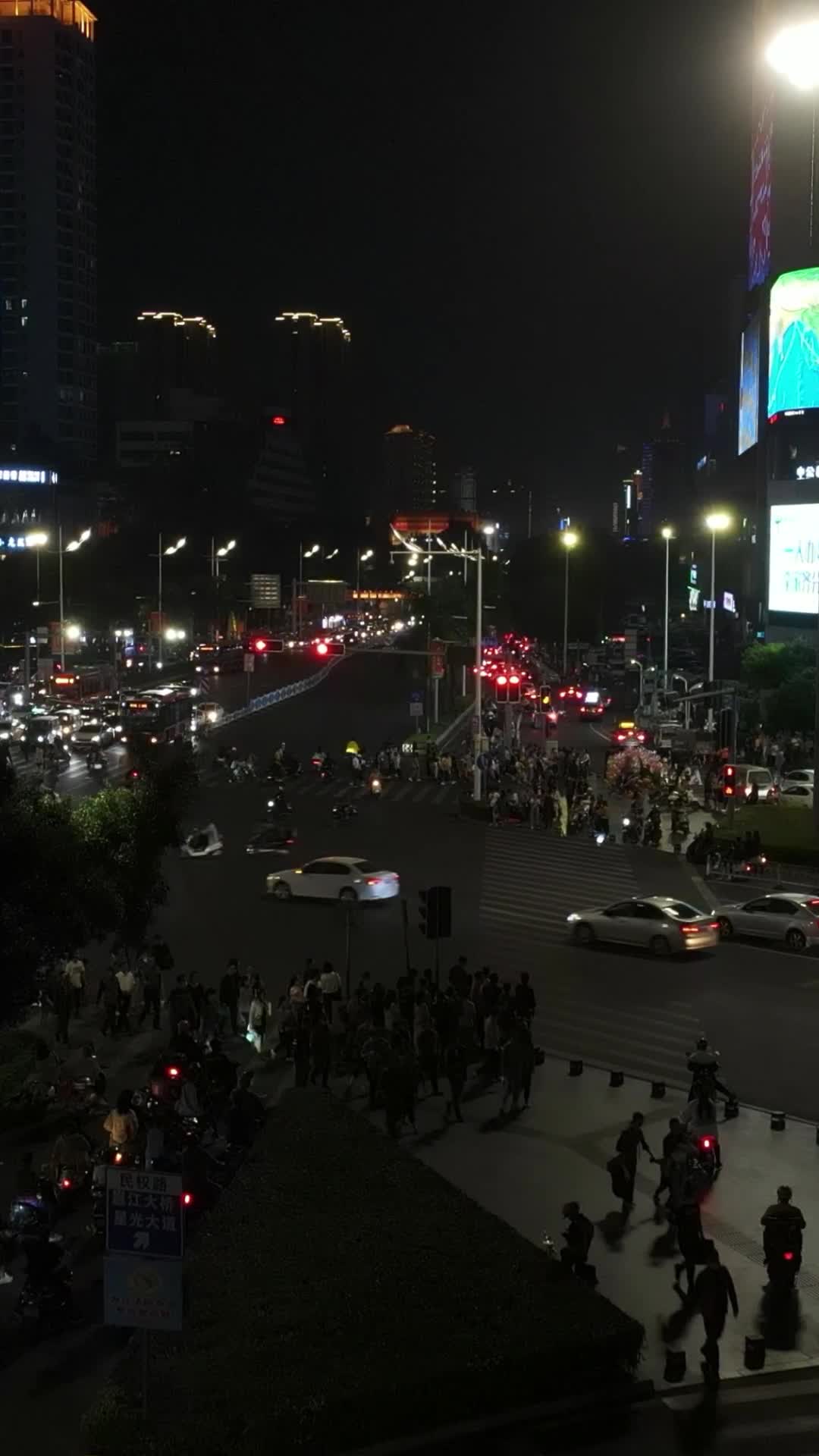 广西南宁城市宣传片地标建筑夜景航拍视频的预览图