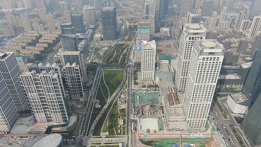 航拍山东济南金融中心商务建筑视频的预览图