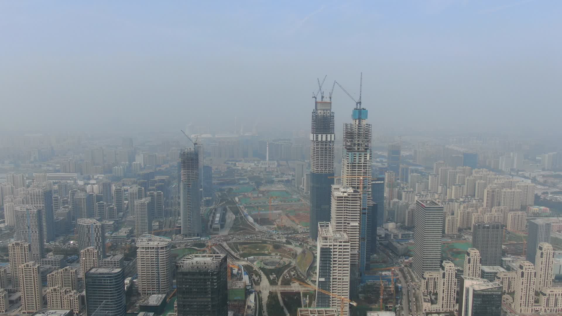 航拍山东济南城市交通高楼建筑视频的预览图