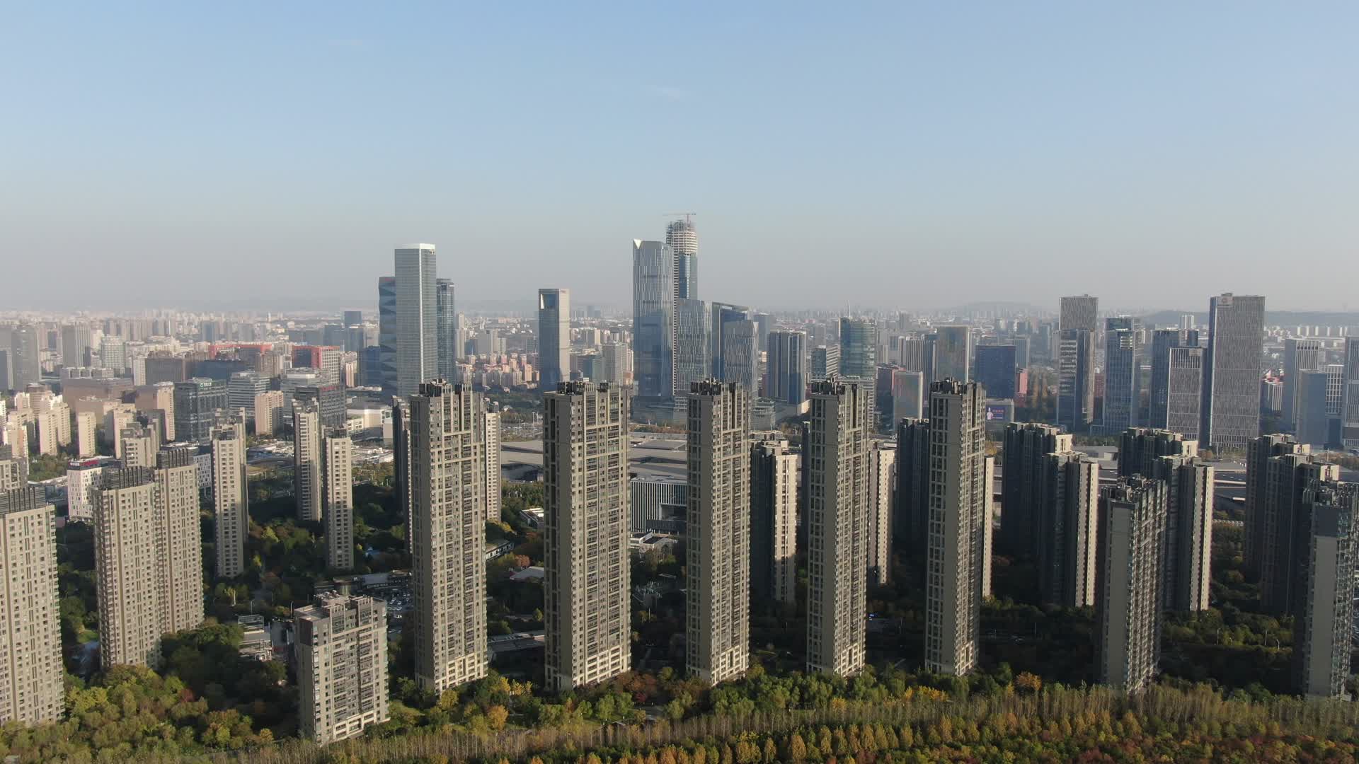 江苏南京河西金融中心商务建筑航拍视频的预览图