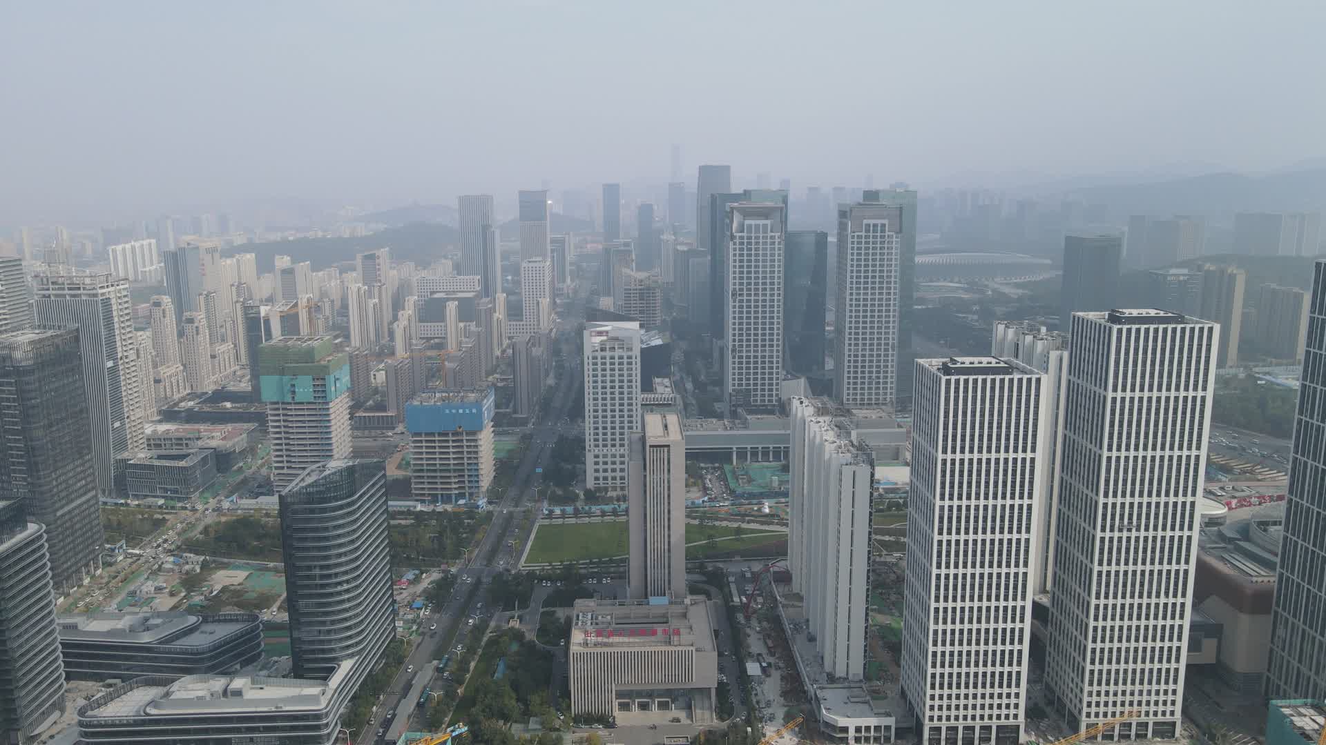 航拍山东济南新城城市宣传片视频的预览图