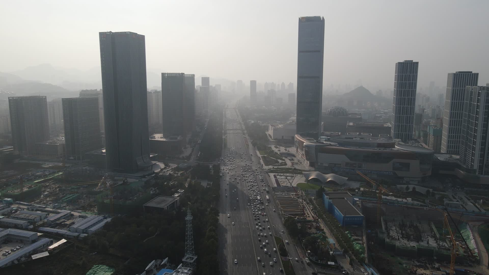 航拍山东济南新城高楼建设视频的预览图