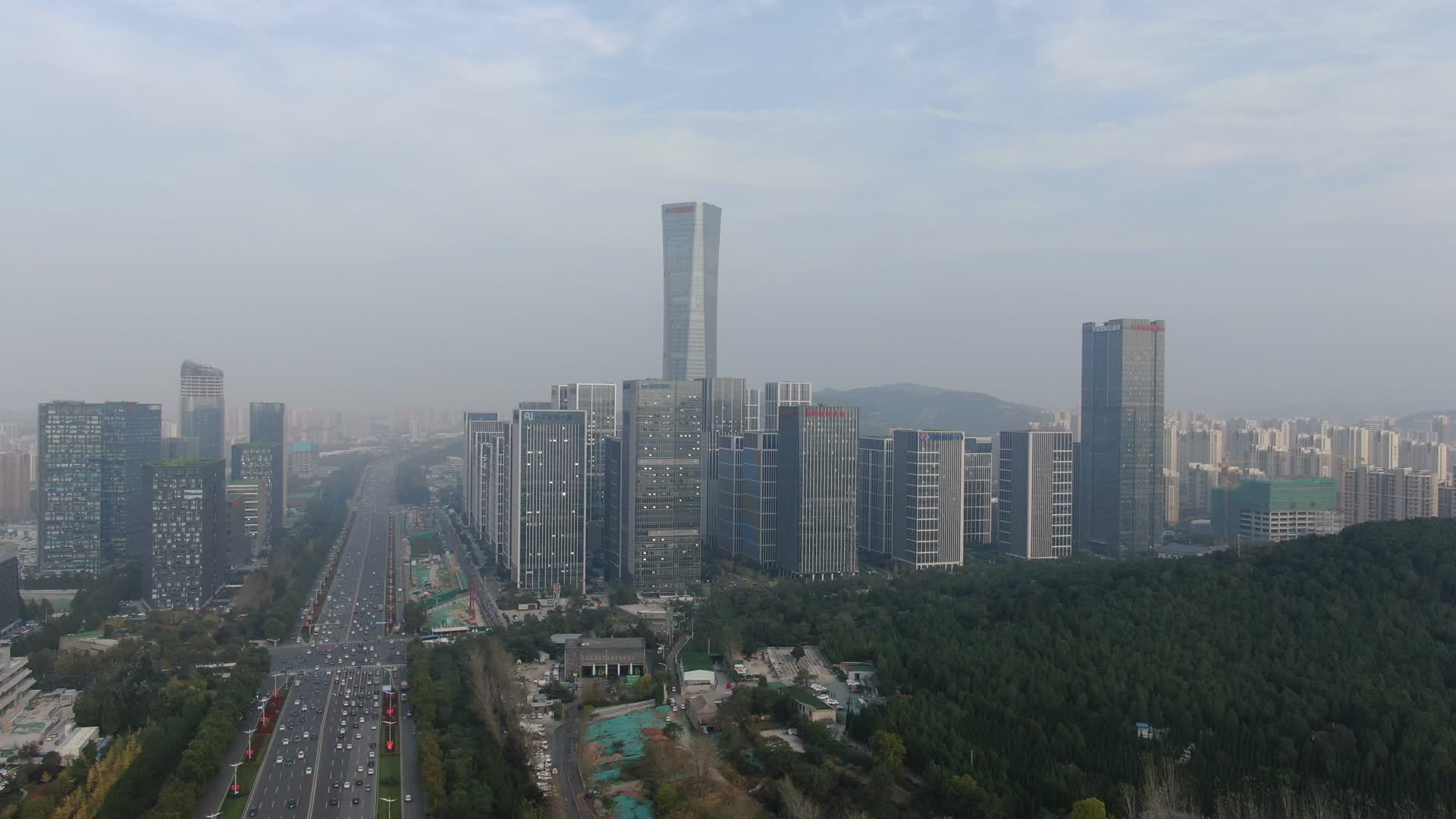 航拍山东济南高楼城市宣传视频的预览图