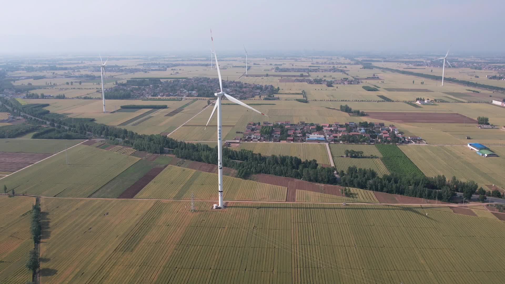 新能源风力发电视频的预览图