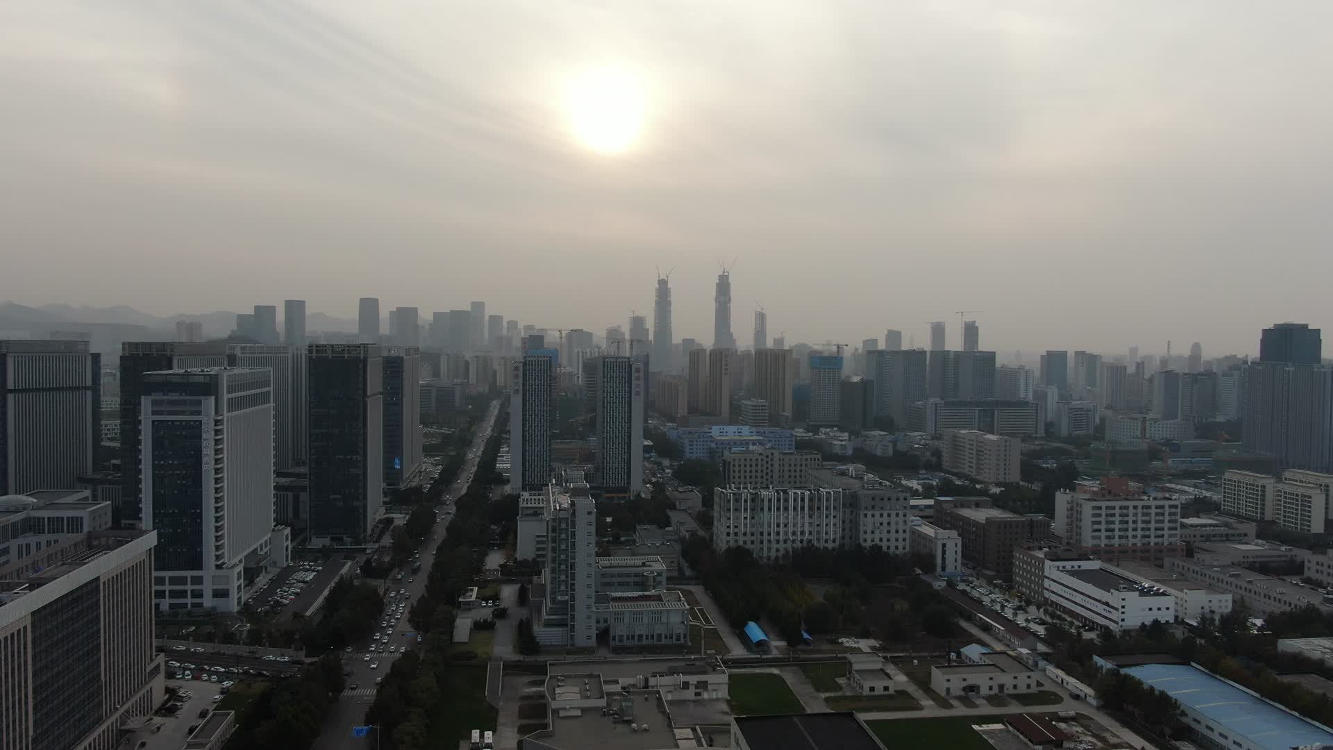 航拍山东济南新城城市建设视频的预览图