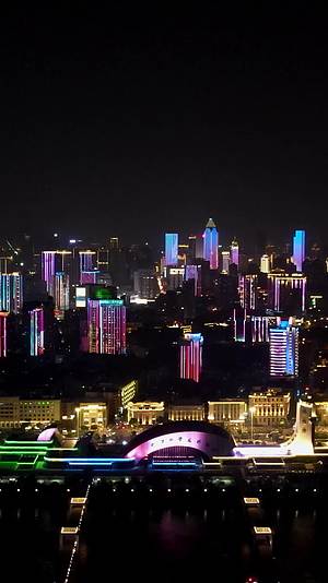 航拍湖北武汉城市灯光夜景视频的预览图
