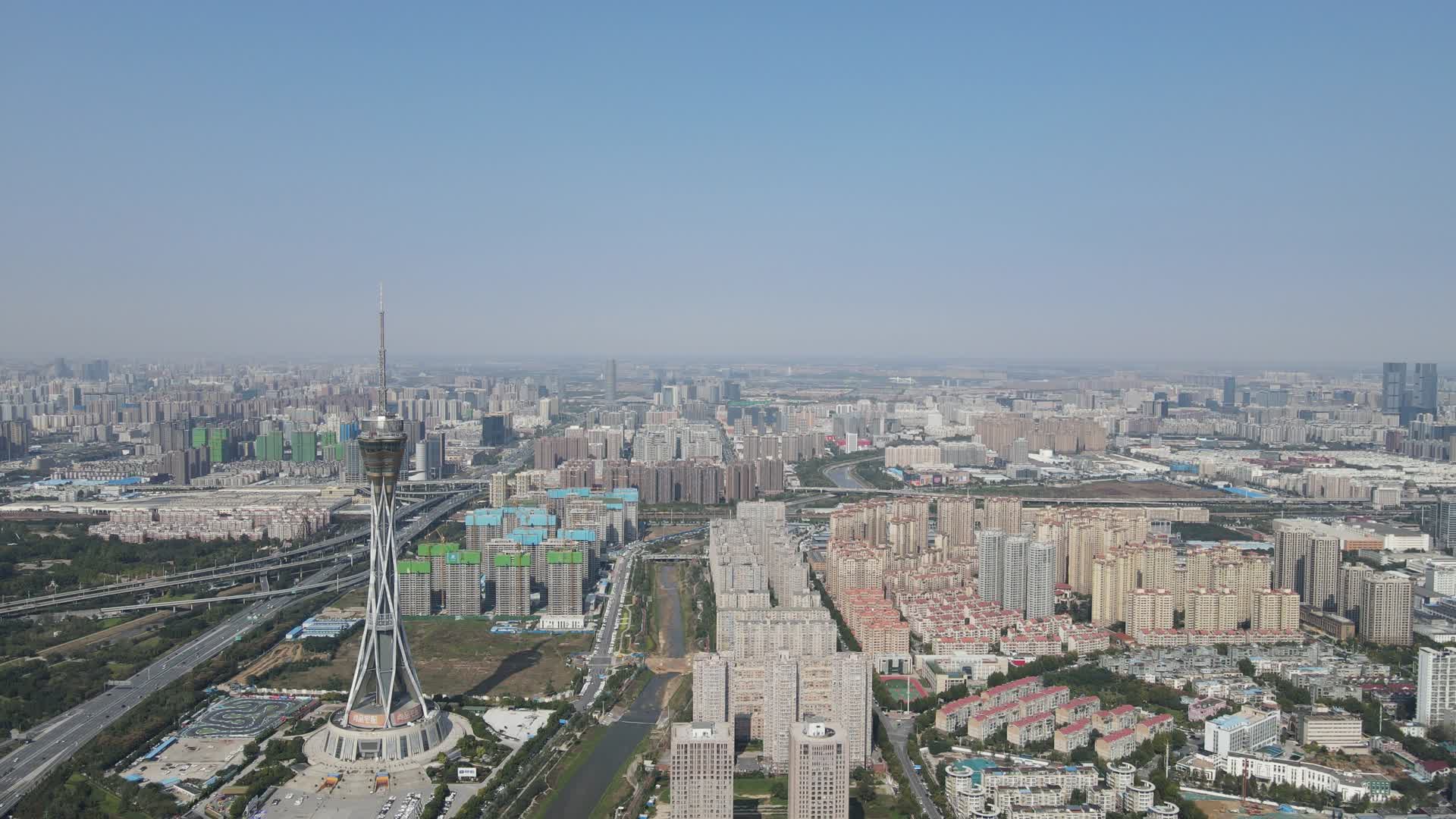 航拍河南郑州城市风光视频的预览图