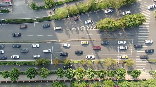 航拍湖北武汉城市交通大道视频的预览图