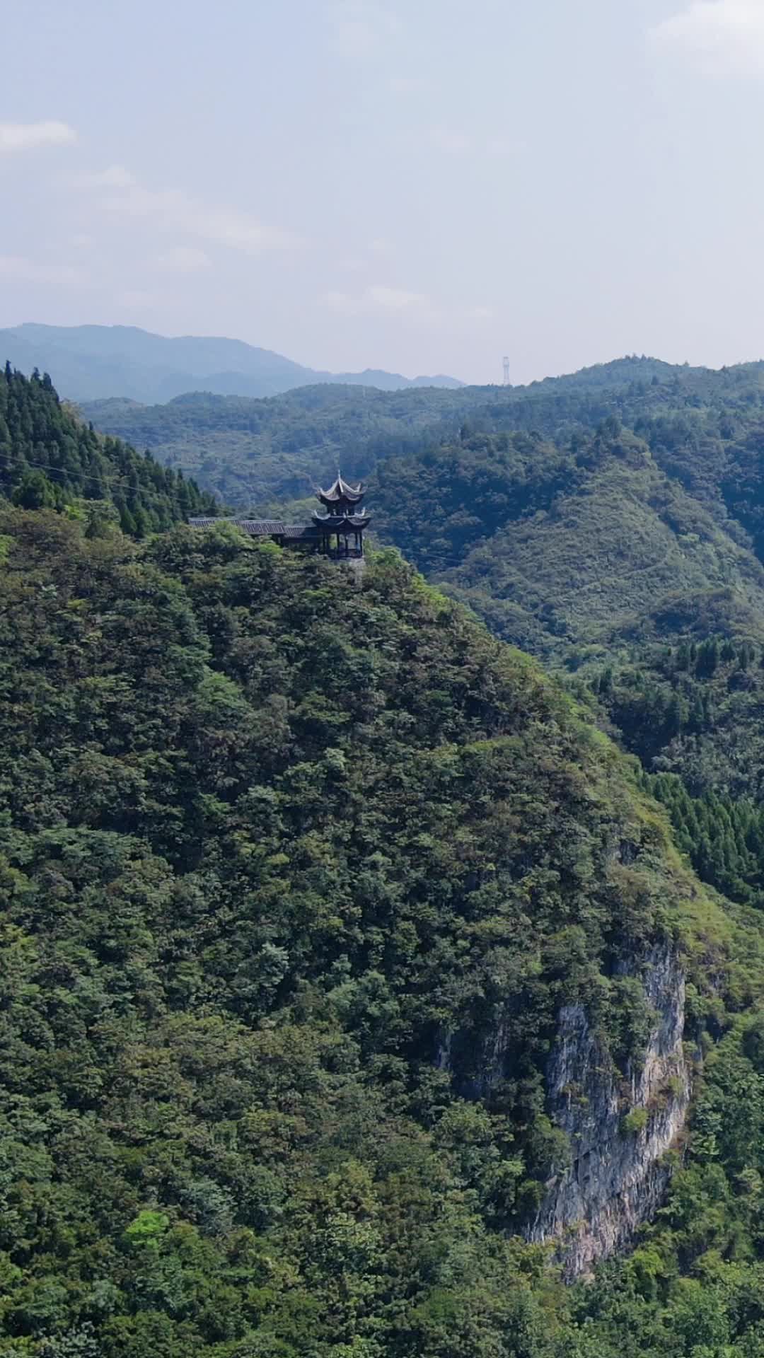 贵州黔东南镇远古镇5A景区竖屏航拍视频的预览图