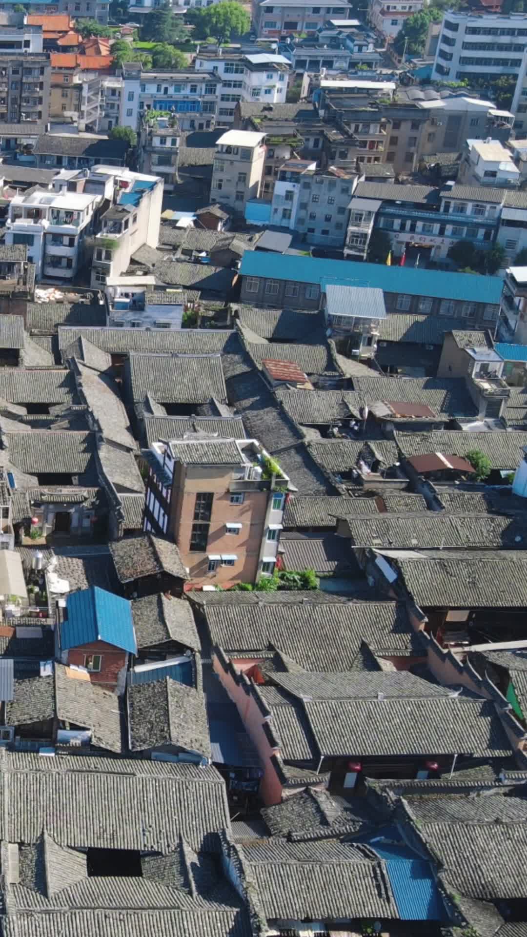 航拍福建上下杭历史文化街区古建筑视频的预览图