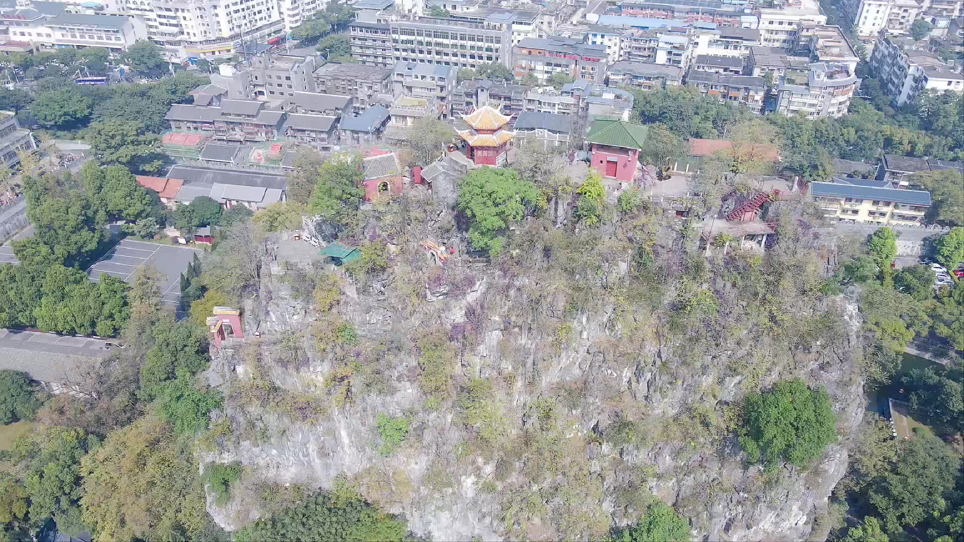 广西桂林王府独秀峰5A景区航拍视频的预览图