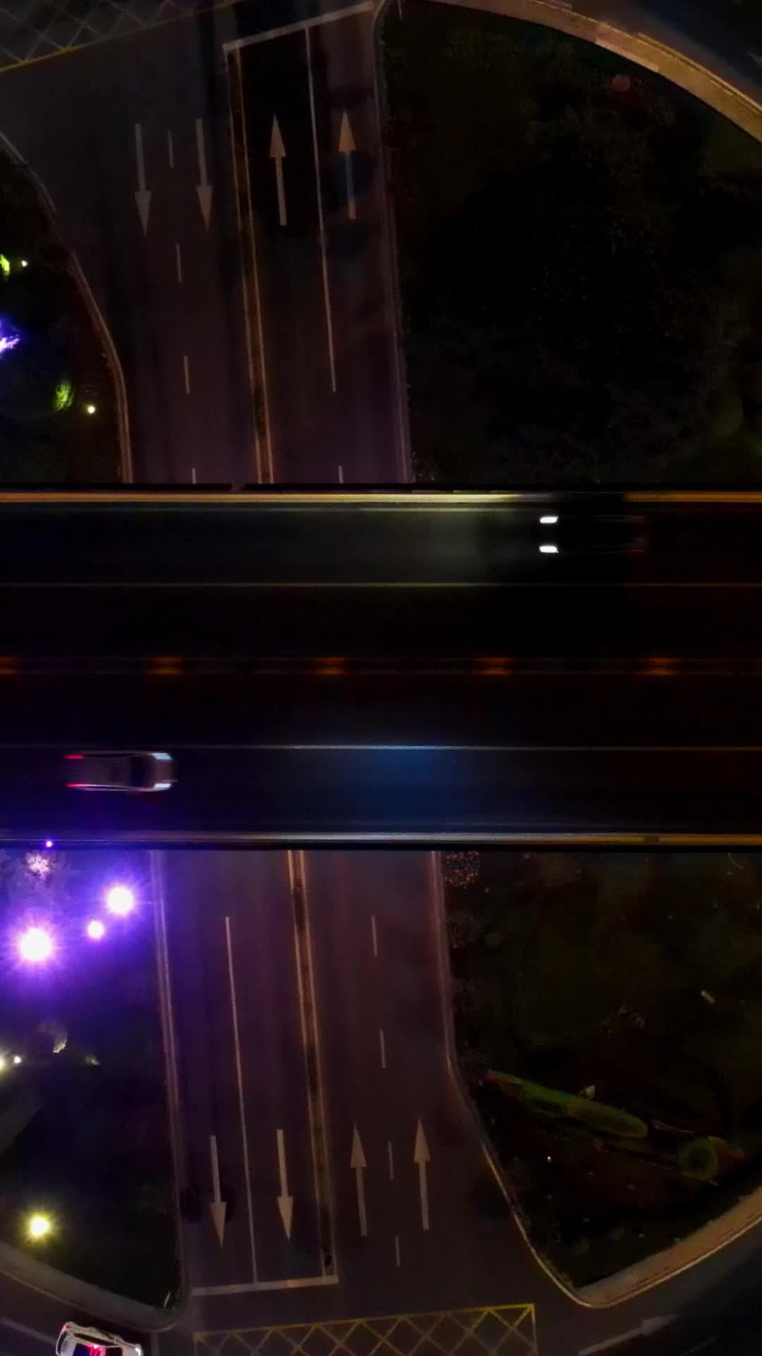 航拍河南郑州紫荆山立交桥夜景视频的预览图