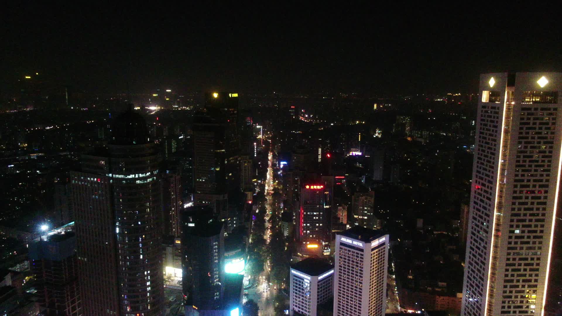 航拍江苏南京新街口夜景灯光视频的预览图