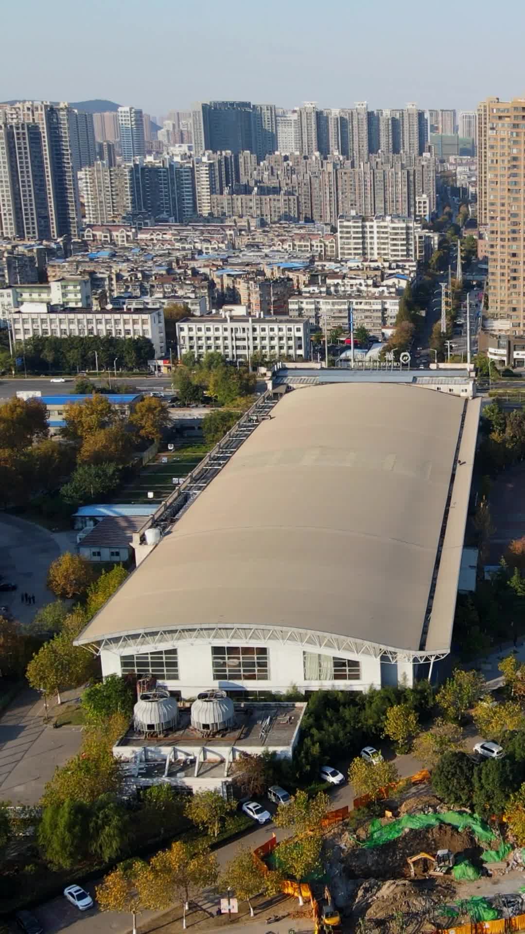 航拍江苏徐州体育中心视频的预览图