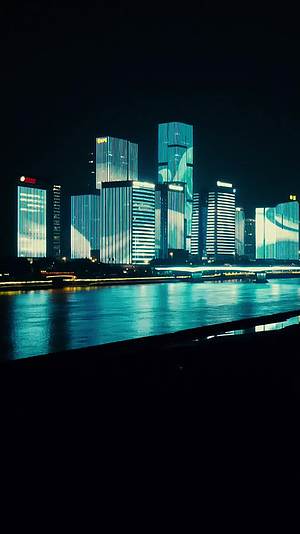福建福州台江万达广场夜景竖屏航拍视频的预览图