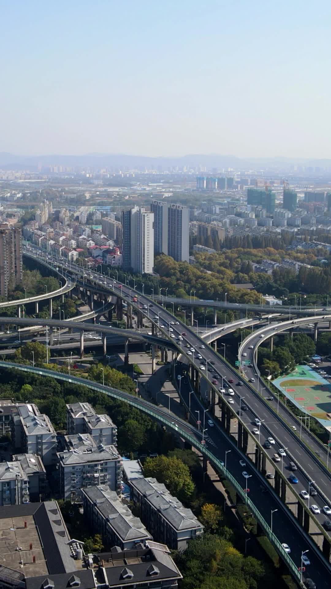 江苏南京晨光立交桥双桥门立交航拍视频的预览图