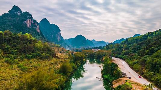 4K航拍桂林遇龙河视频的预览图