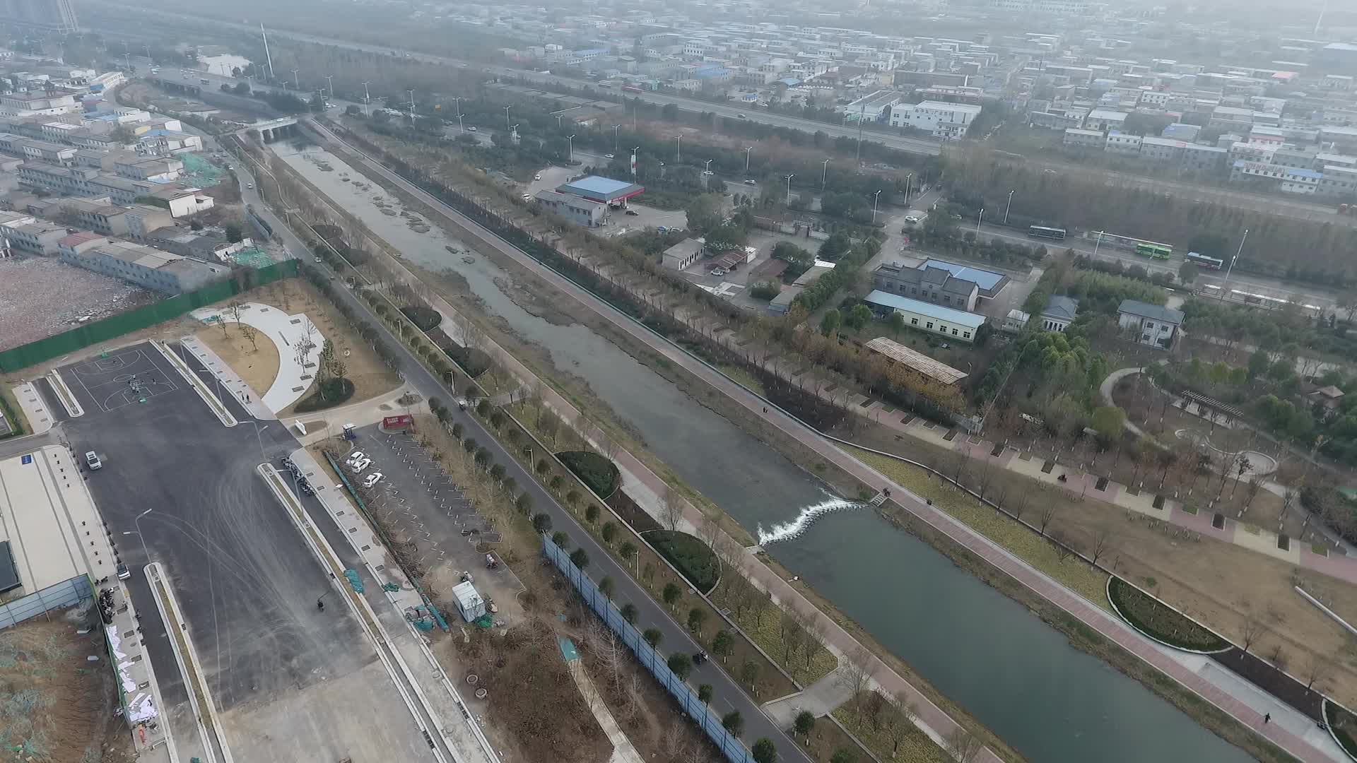 河南平顶山市城区航拍视频的预览图