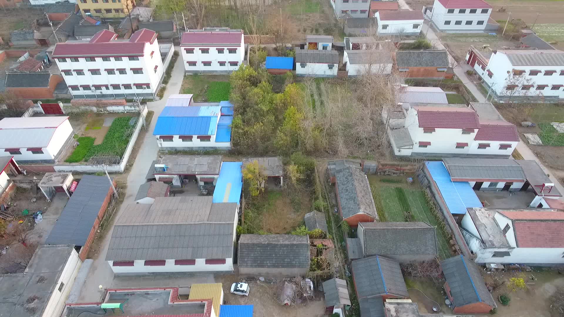 航拍周口市西华县城区视频的预览图