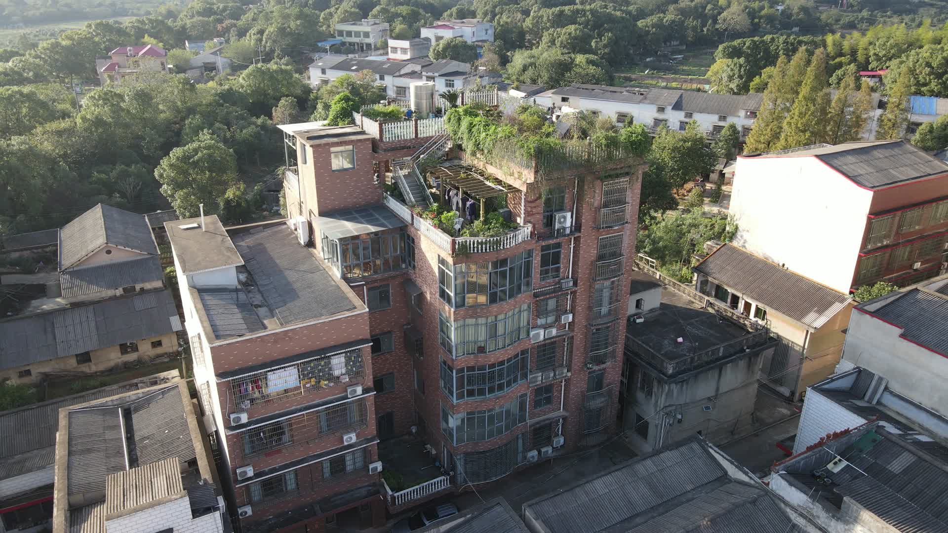 俯拍长沙望城城区视频的预览图